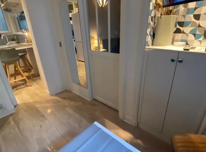 Cosy Courcelles Paris