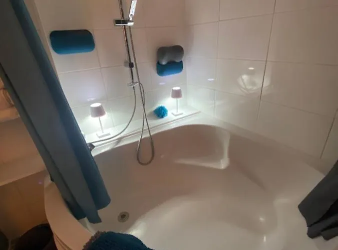 Cosy Courcelles Paris