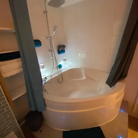 Cosy Courcelles Апартаменты