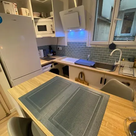 Apartment Cosy Courcelles *